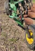 John Deere 2600 4 bottom side hill plow
SN# 014158A