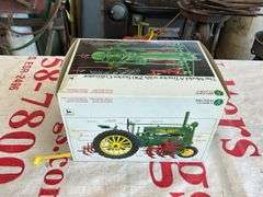 Ertl 1/16 precision classics Model A tractor w/ 290 series cultivator