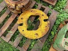 Tractor tire weight