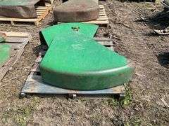 (2) John Deere fenders fits A,B,G models