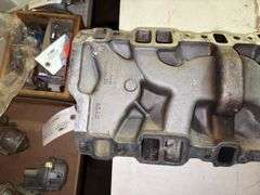 Edelbrock Aluminum 4 Barrel Intake for Chevy Small Block