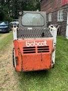 Melrose Bobcat Skid Loader, Model 642B, Gas Engine, 60” Bucket, Aux. Hydrau