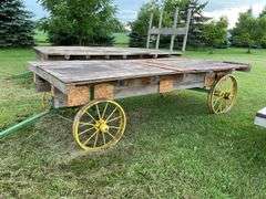 12ft x 6ft Hay rack on steel wheel running gear
