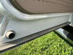 ** 2002 Ford F-350, 7.3 Diesel, Lariat, 4 Door, Dually, 83,000 Miles, B&W 5