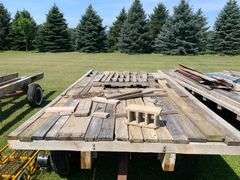 17ft x 8ft hay rack on running gear