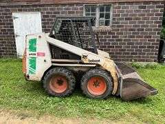Melrose Bobcat Skid Loader, Model 642B, Gas Engine, 60” Bucket, Aux. Hydrau