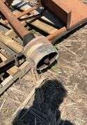 Large pulley driven buzz saw, 30" blade w/mounts & table