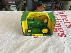 Ertl 1/16 John Deere 4010 Hi- crop diesel tractor