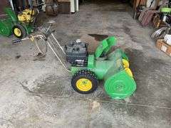 John Deere 826 Snowblower