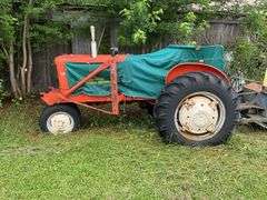Allis Chalmers WD, NF Gas, 13.6/28 Tires Like New, Fenders, SpinOut Rims, H