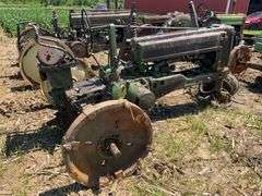 1950 John Deere B tractor, parts only

SN#269985