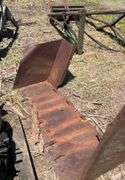 John Deere 45 hydraulic lift trip bucket loader w/snow bucket