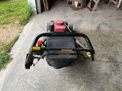 Honda HRC 216 Hydrostatic Commercial walk behind mower