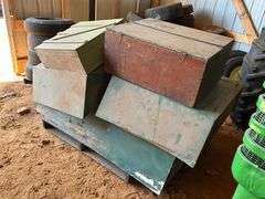 5 wooden cabinets