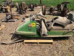 John Deere 600 snowmobile, motor is free; appox 1000 miles; no title/reg;  