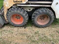 Melrose Bobcat Skid Loader, Model 642B, Gas Engine, 60” Bucket, Aux. Hydrau