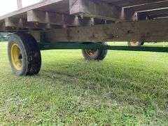 16ft x 8ft Hay rack on JD 10 ton running gear