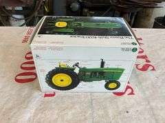 Ertl 1/16 Precision Classics JD Powershift 4020 tractor