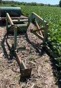 Old hydraulic loader w/manual trip