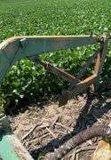 Old hydraulic loader w/manual trip