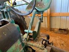 John Deere B Tractor, NF, PTO, Drive Bar, Runs/drives ; "mis-match" elect s