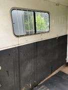 2008 MerHow Aluminum 4 Horse Back and Side Loading Trailer, 18’x83”, Fold D