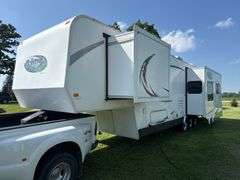 ***2018 Premier 5th Wheel camper; 38FW2018, 38FT, tri-axle with front maste