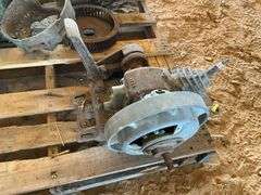 Maytag 1 cylinder gas motor, free