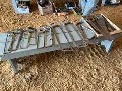 Flat of hand saws