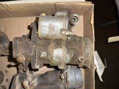 Vintage Carburetor for Vintage Automobiles