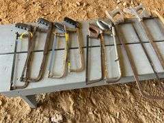 Flat of hand saws