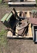 John Deere parts off B, seat & side shields