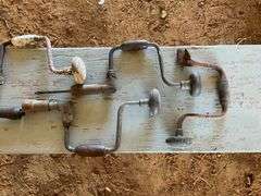 Flat of bit braces