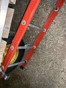 29’ fiberglass extension ladder