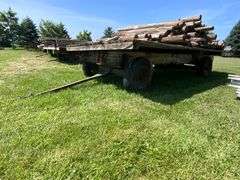 16ft x 8ft hay rack on JD running gear