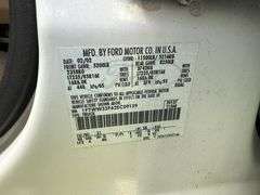 ** 2002 Ford F-350, 7.3 Diesel, Lariat, 4 Door, Dually, 83,000 Miles, B&W 5