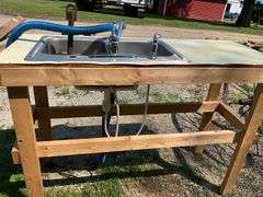 Metal Sink on Stand