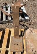 Set of John Deere 10 and 20 series front weight brackets
