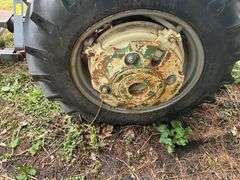 Allis Chalmers WD, NF Gas, 13.6/28 Tires Like New, Fenders, SpinOut Rims, H