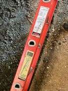 29’ fiberglass extension ladder