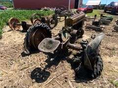 1941 John Deere H, parts tractor

SN#20914