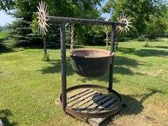 Large Cast Iron Metal Pot with Stand