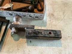 Hitch Pins, Ball Hitch, (2) Self Latching Hitch Pins