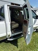 ** 2002 Ford F-350, 7.3 Diesel, Lariat, 4 Door, Dually, 83,000 Miles, B&W 5