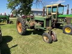 John Deere Unstyled G Tractor, Gas, NF, 13.6x38” Tires, PTO, Flat Back, SN#