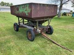 Green Gravity Wagon and Gear