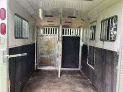 2008 MerHow Aluminum 4 Horse Back and Side Loading Trailer, 18’x83”, Fold D