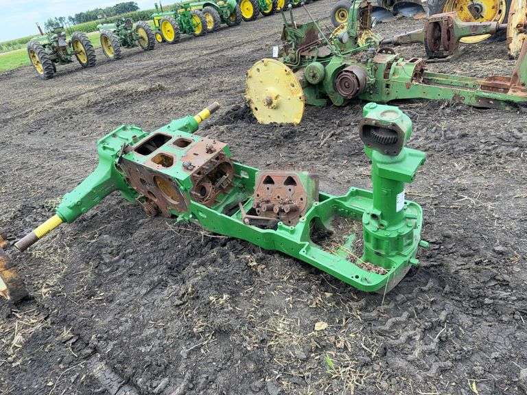 John Deere 720 Parts Tractor