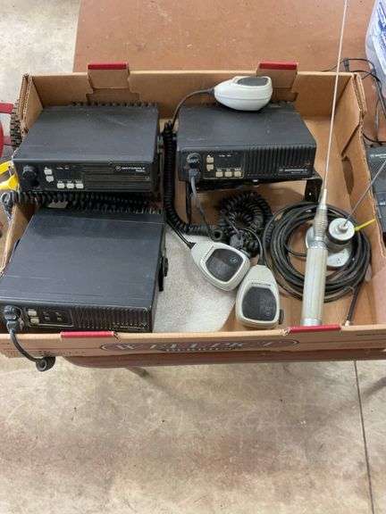 Flat of 7 Motorola radios