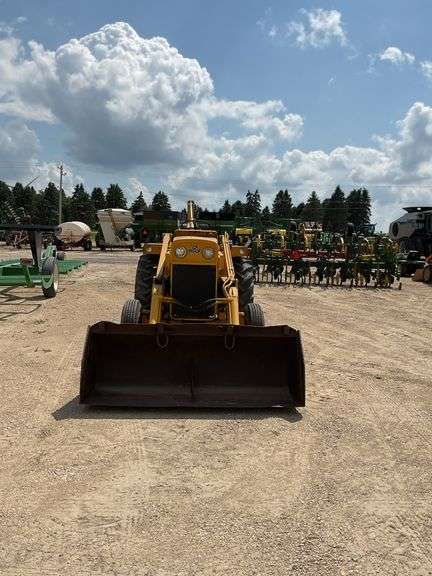 1960's Massey Ferguson 406 Industrial Loader Tractor w/Removable JD ...